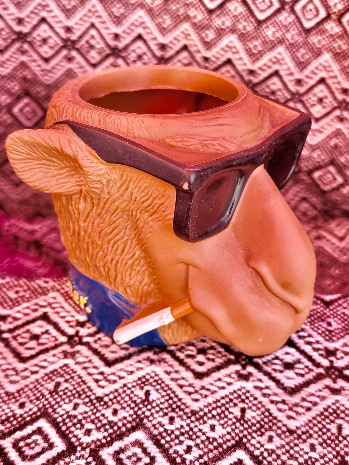 Vintage 1991 joe camel kool buddies can holder