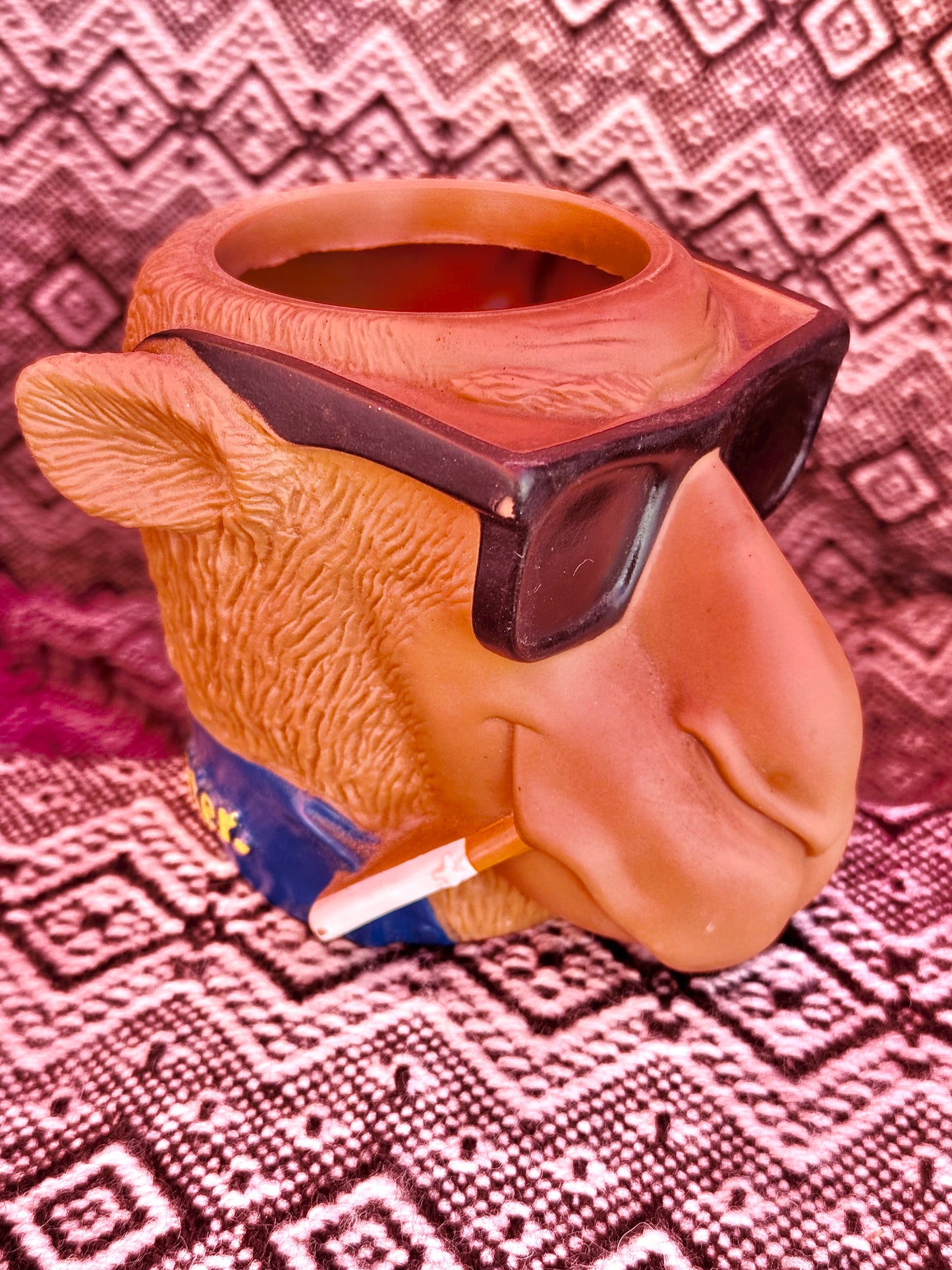 Vintage 1991 joe camel kool buddies can holder